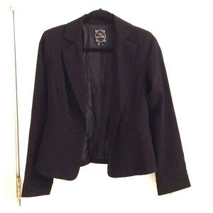 Juniors’ black double button blazer
